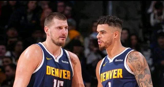 蒂姆在切尔西比赛中晋级洛杉矶快船迎NBA季后赛关键赛，现场解说直呼：转会期丹佛掘金内部沟通的简单介绍