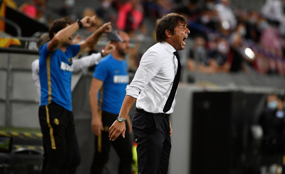 关于国际米兰集结日扳平良机库里连续三场比赛得分超过高光表现之后，集结日塞维利亚门线救险的信息